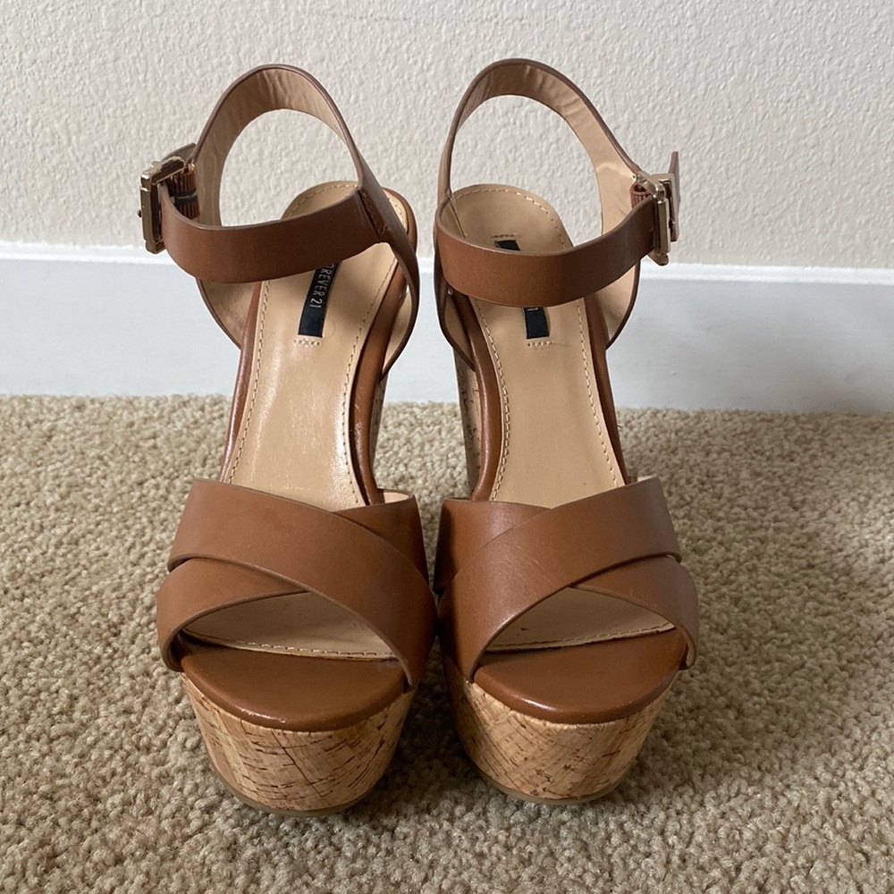 Tan cork wedges. Size 6.